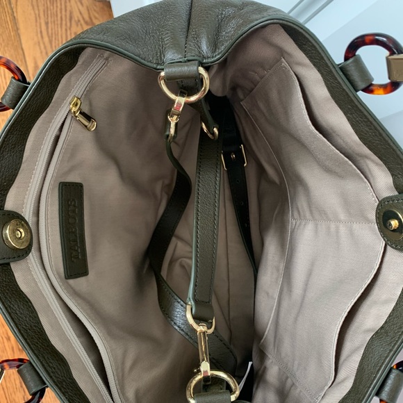 Olive pebbles leather shoulder bag, can be worn cross-body, by Talbots. - Picture 4 of 8